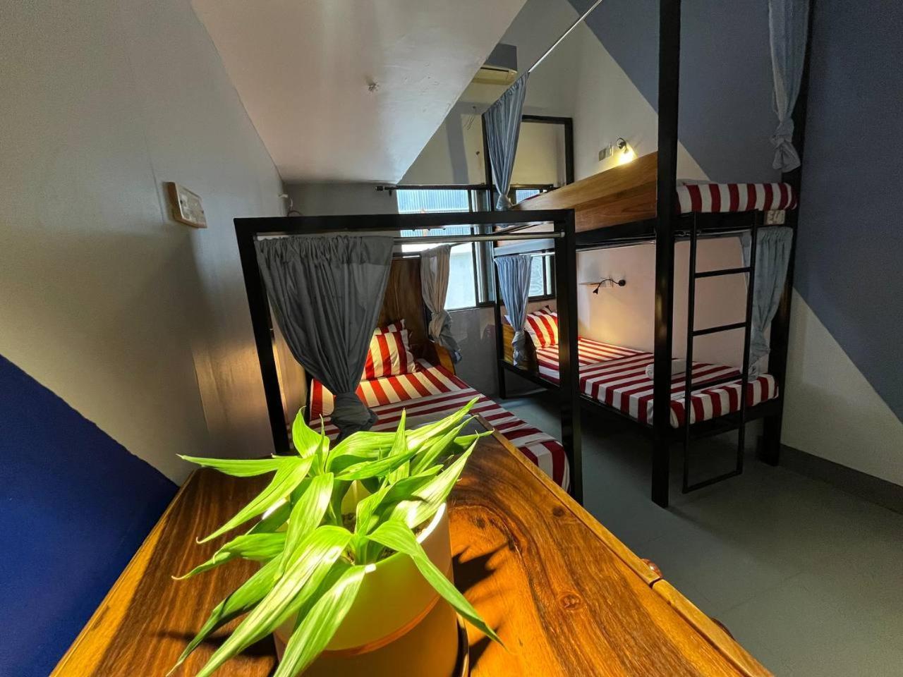 Por Chey Guesthouse Battambang Exterior foto