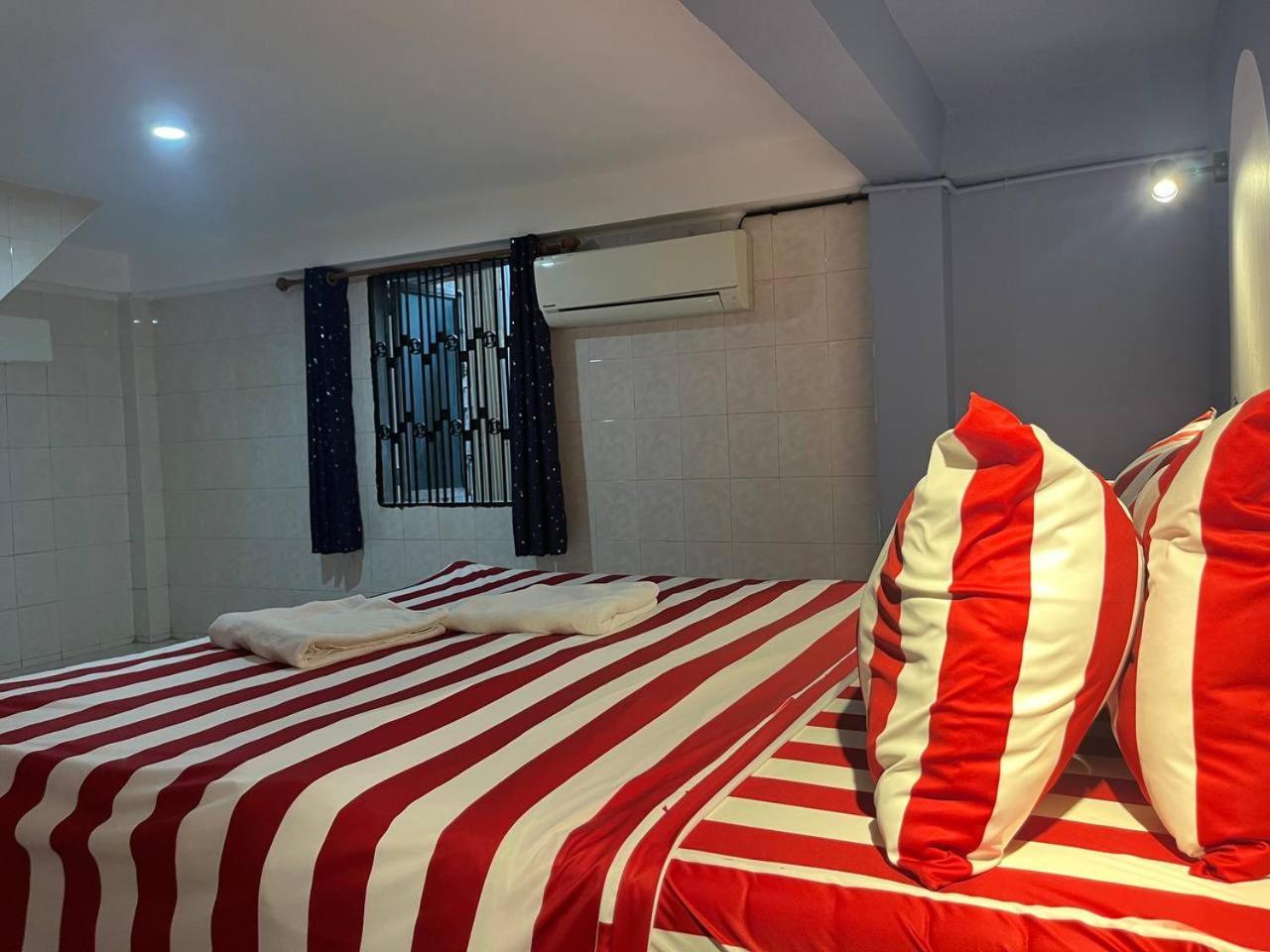 Por Chey Guesthouse Battambang Exterior foto