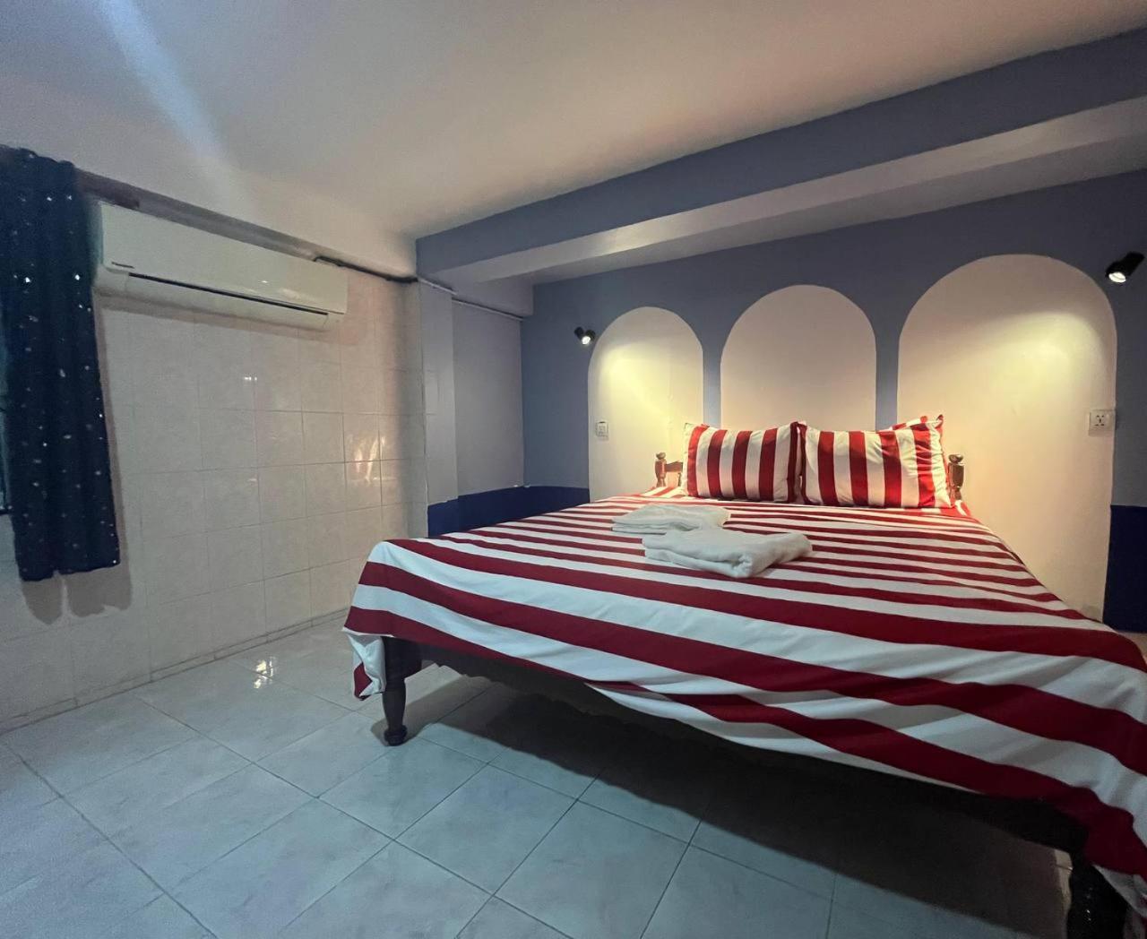 Por Chey Guesthouse Battambang Exterior foto