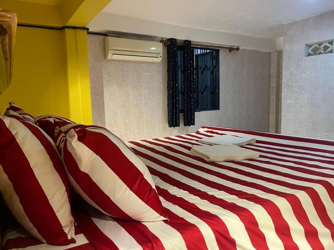 Por Chey Guesthouse Battambang Exterior foto